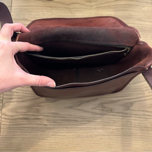 Vintage Burgundy Leather Coach Bag - Picture 4 of 7